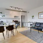 Fantastic 3Br Condo At Shaw With Gym
