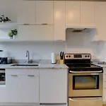 Fantastic 3Br Condo At Shaw With Gym